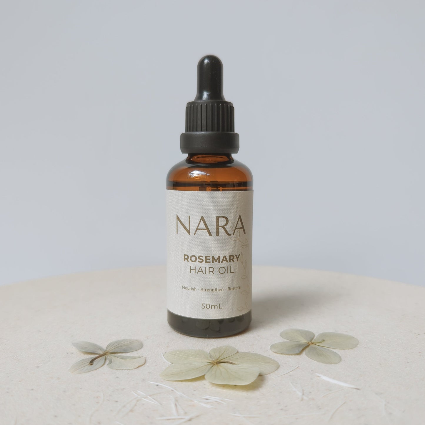 Handmade Natural rosemary hair oil to revitalize and stimulate Har growth - NARA